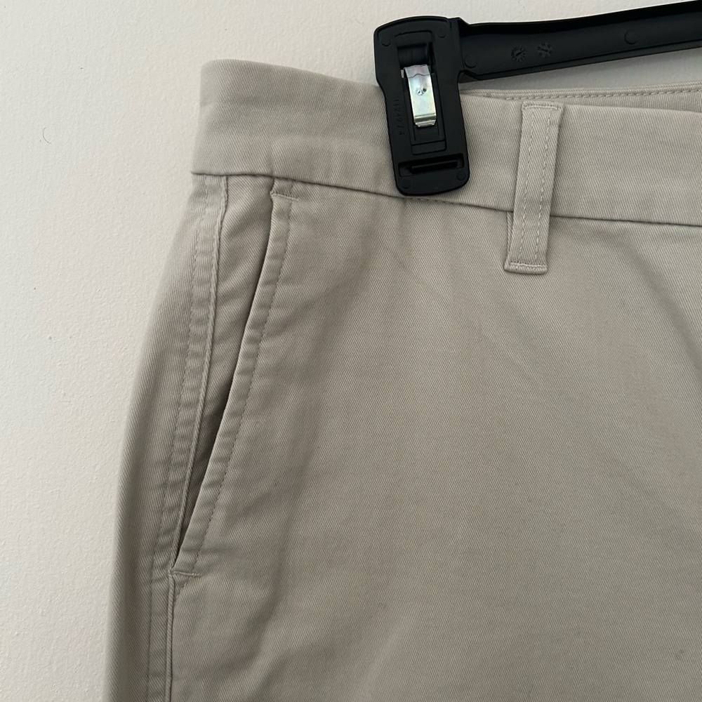 J. Crew Women's  High Rise Girlfriend Straight Leg Khaki - Picture 13 of 15